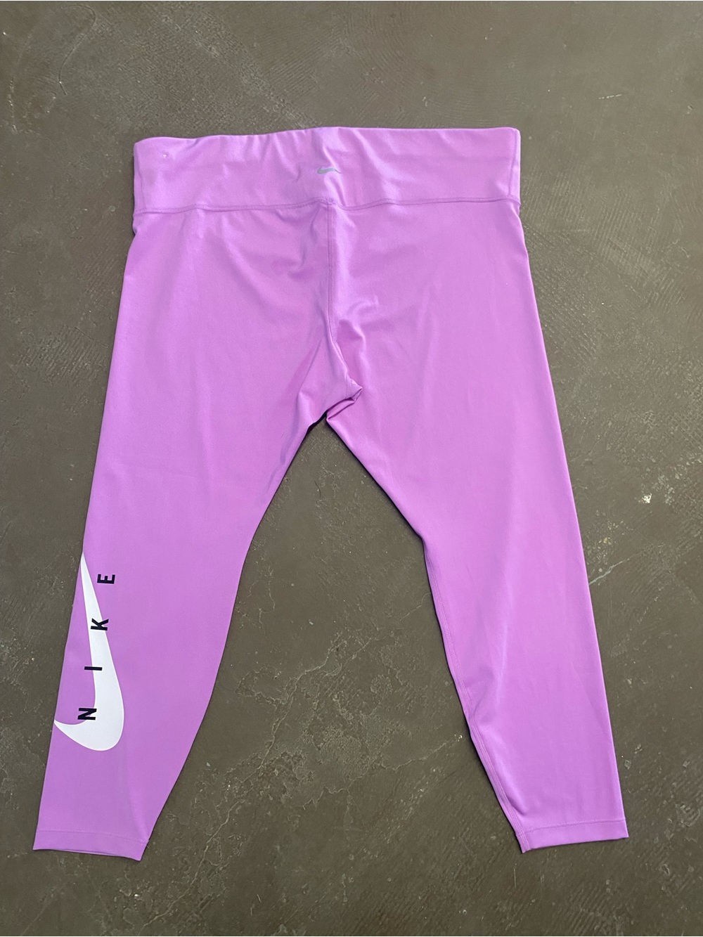 Nike Women’s Purple Logo Leggings